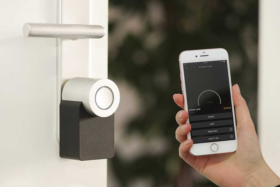 Smart lock, controlled with iPhone